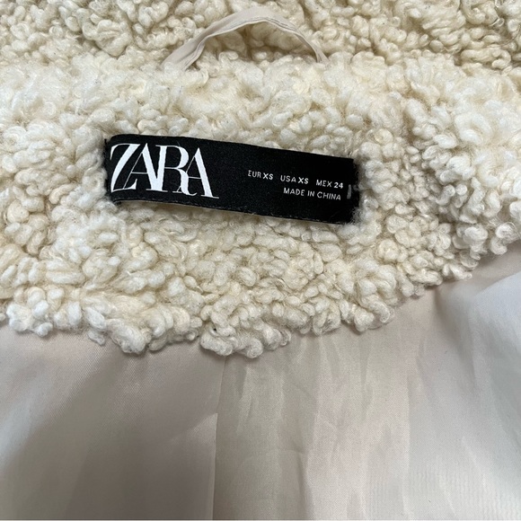 Zara Teddy Jacket - Picture 2 of 2